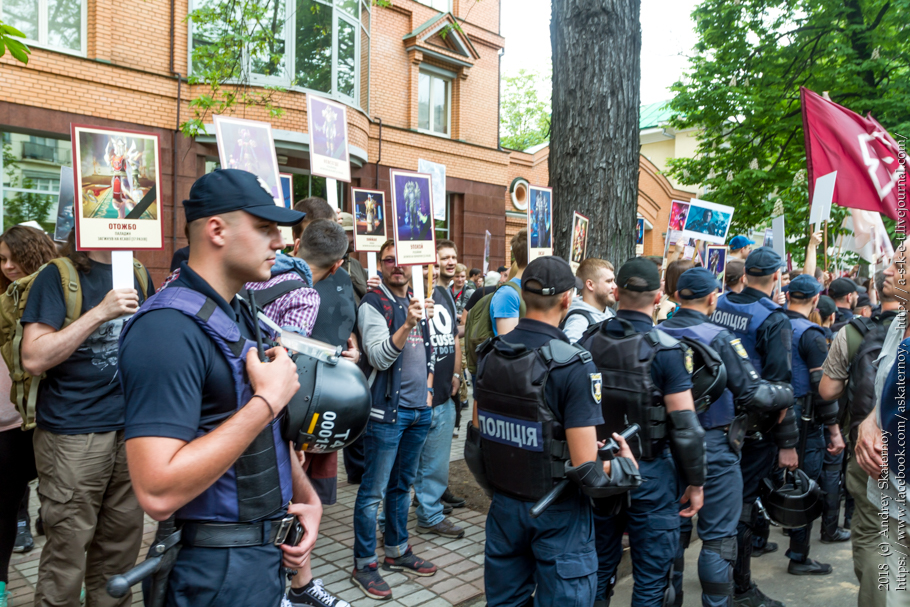 Поліція. 9 травня