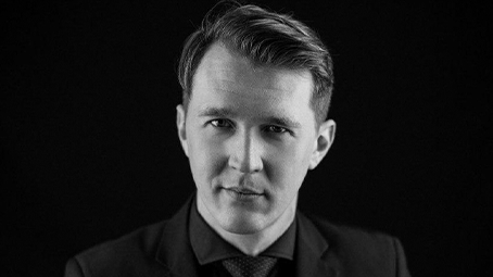 Коли я згадую, які виклики стояли перед партією рік-півтора тому, стає очовиднішим наш прогрес. 